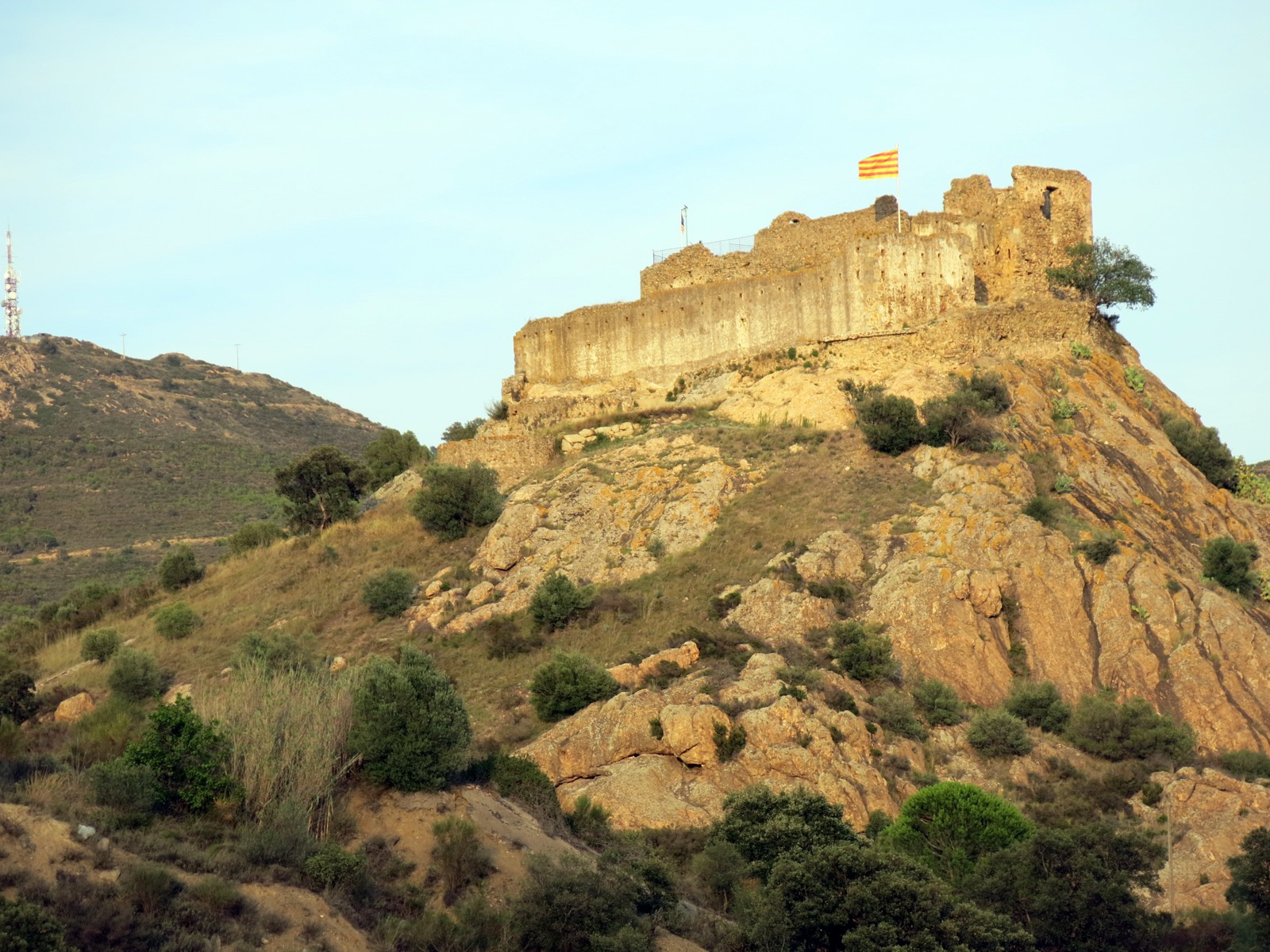 Castillo de Quermançó — foto 1